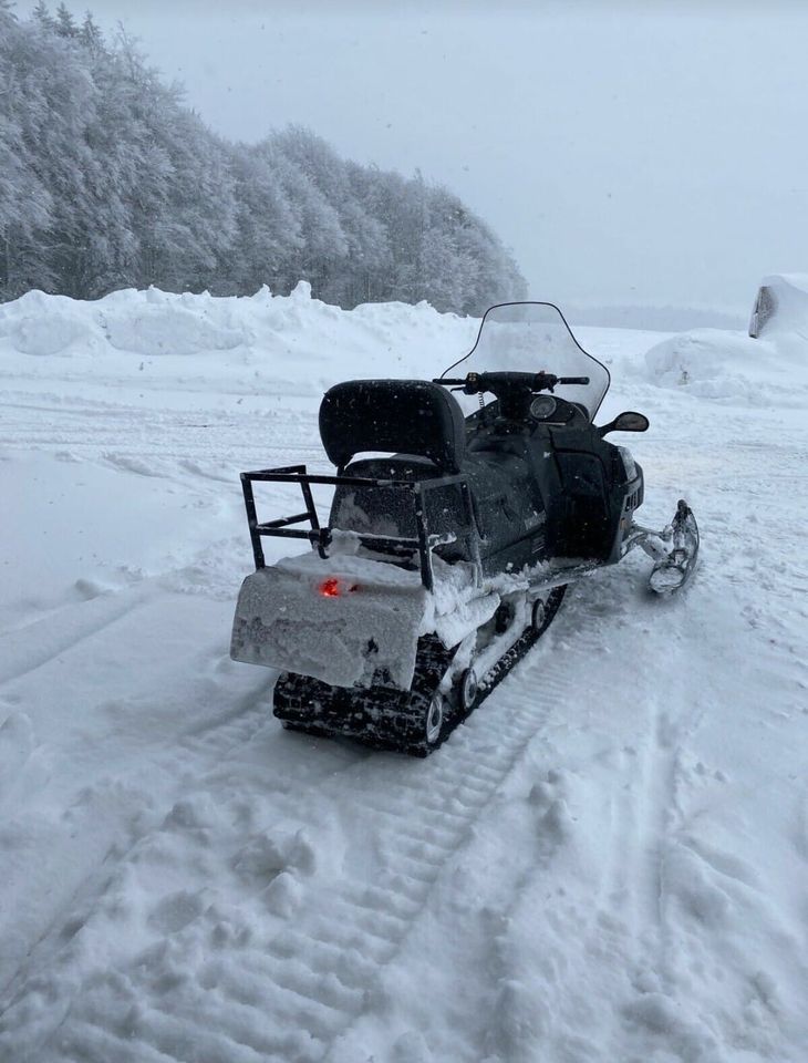 Skidoo Bombardier 1000  Motorschlitten  Schneemobil in Riedlingen