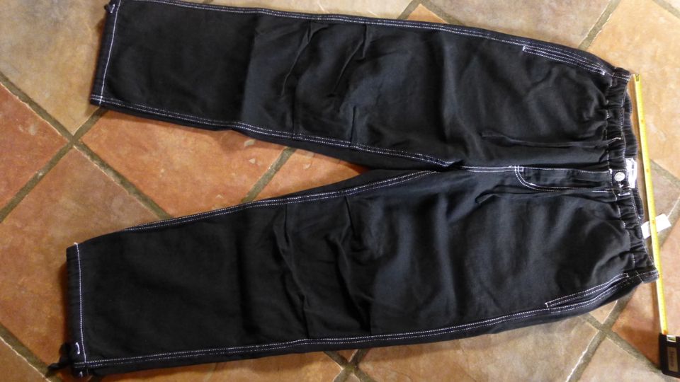 2x Bershka Parachute Jeans Gr. L, Dehnbund in Soltau