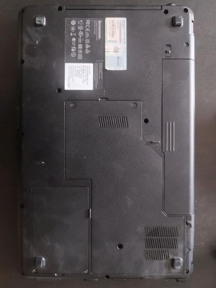 Lenovo G550 Laptop in Ehingen (Donau)