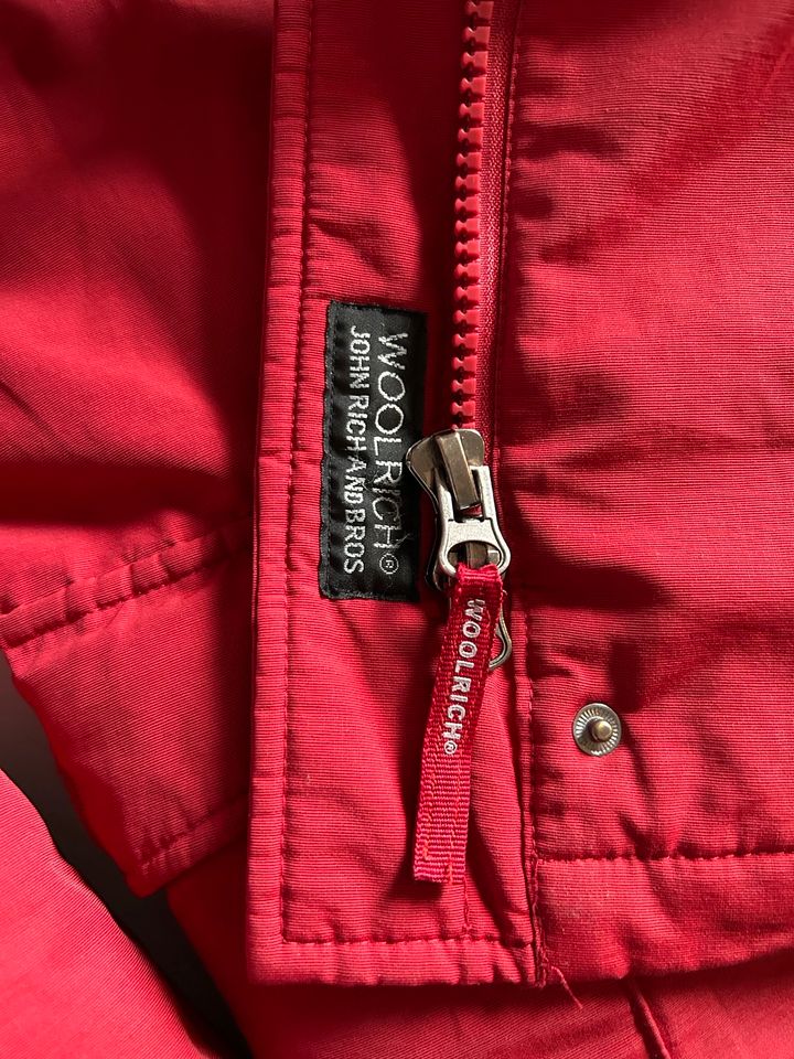 Woolrich Arktik Parka Mantel Daunen Daunenjacke Daunenmantel in Frankfurt am Main