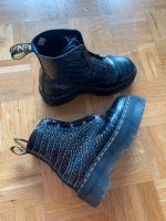 Dr. Martens/ 39 / Stiefeletten / Schwarz / Schick / Freizeit Beuel - Holzlar Vorschau