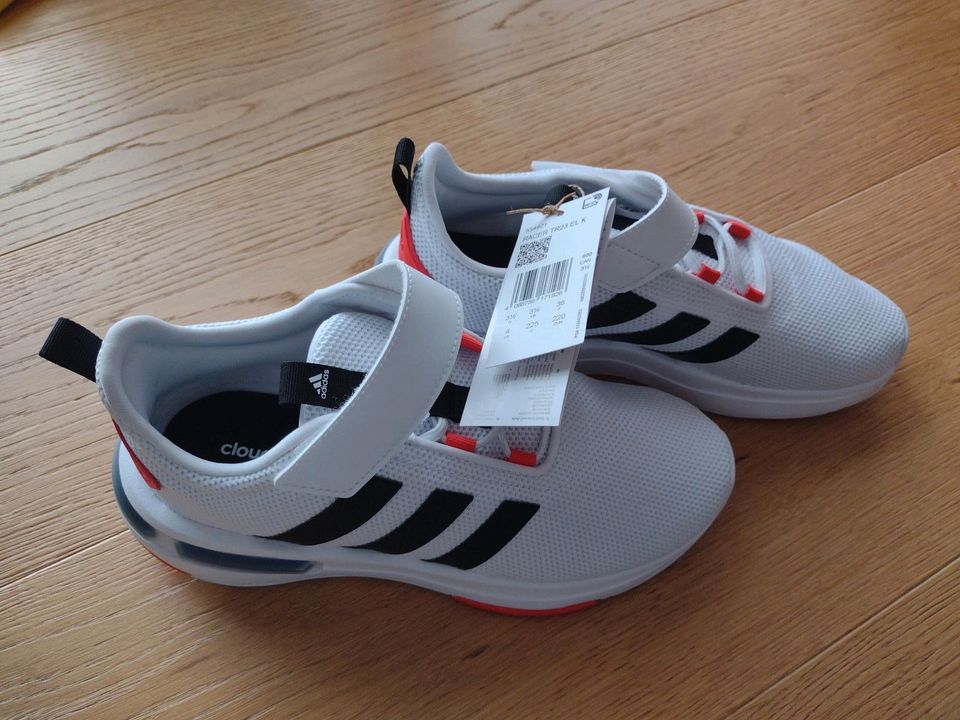 Adidas Schuh Racer TR23 EL K NEU in Nordheim