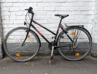 Schwarzes Vintage Trek Multitrack 720 Trekkingrad, Damen, Größe S Köln - Nippes Vorschau