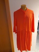 Neuwertiges Q/S Kleid in Gr. 38/40  in Rot-Orange Weite Form Bayern - Hunderdorf Vorschau