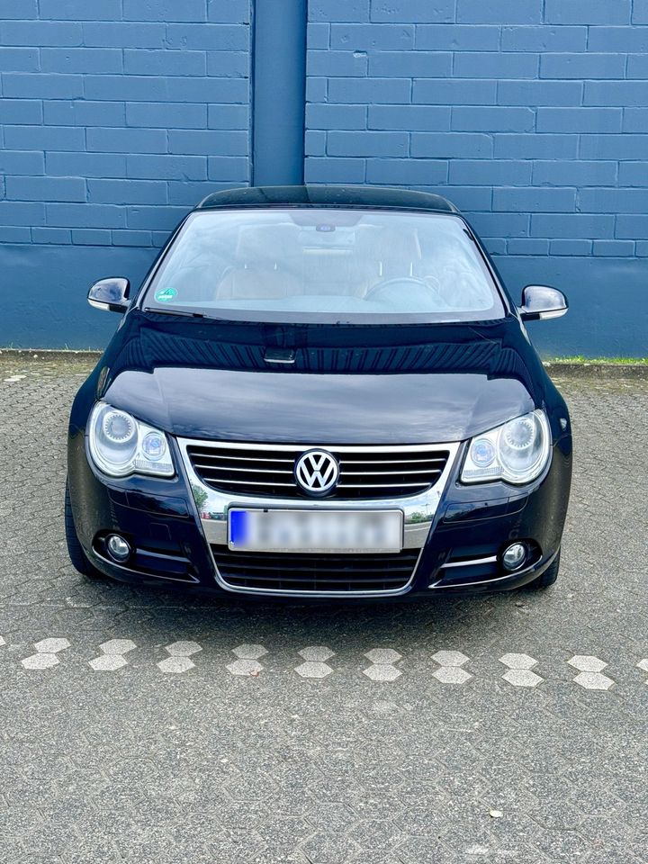 Volkswagen Eos 2.0 TSI DSG Standard Automatik, unfallfrei in Köln