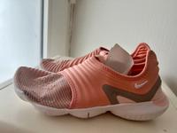 Nike Free Gr. 40 NEU Nordrhein-Westfalen - Troisdorf Vorschau
