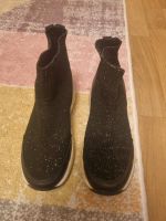 Tolle Stoffschuhe Schuhe Stiefeletten Slipper Gr. 33 Dresden - Briesnitz Vorschau