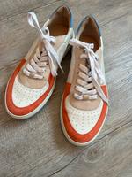 Sneaker von Boden Gr 40 Leder Hessen - Bad Vilbel Vorschau