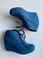 S Oliver Schuhe Plateau neu blaukönigsblau Stiefeletten Absatz Essen - Essen-Werden Vorschau