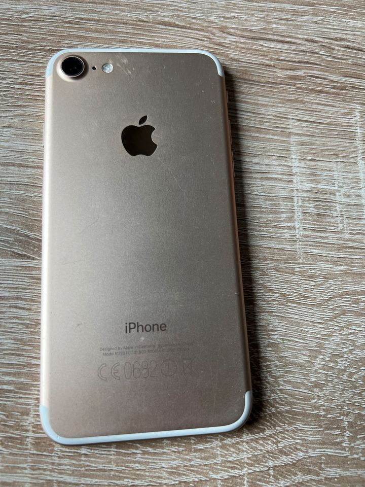 Iphone 7 Rosegold in Töging am Inn