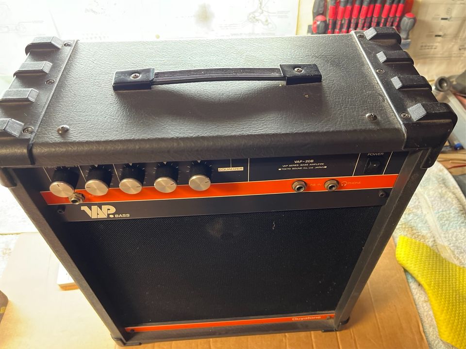 Guyatone Vintage Bass Combo, Neuwertiges Sammlerstück in Duisburg