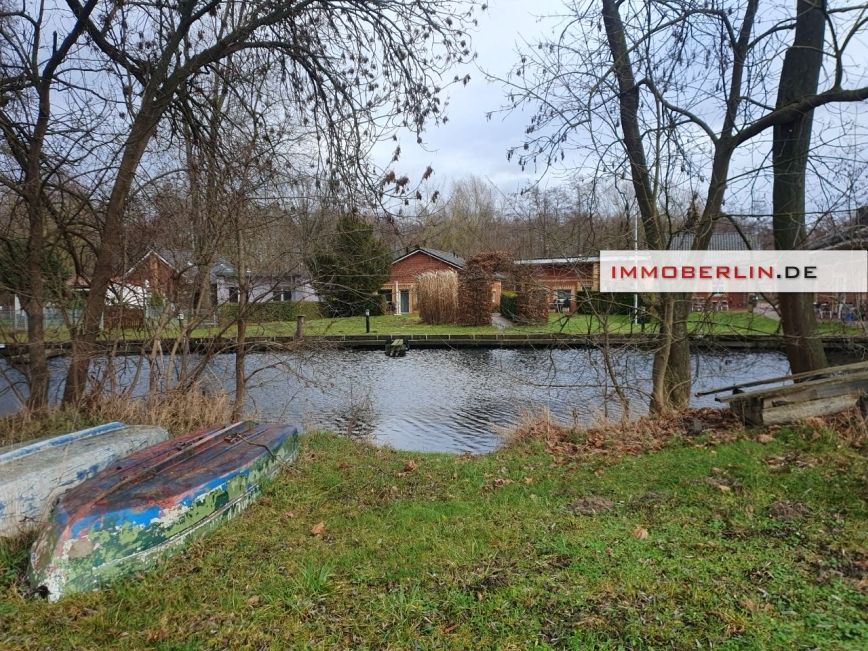 IMMOBERLIN.DE - Exzellentes Baugrundstück mit Wasserzugang in naturschöner Lage in Ketzin/Havel