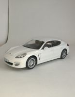 Porsche Panamera 4s Norev 1:18 Nordrhein-Westfalen - Eitorf Vorschau