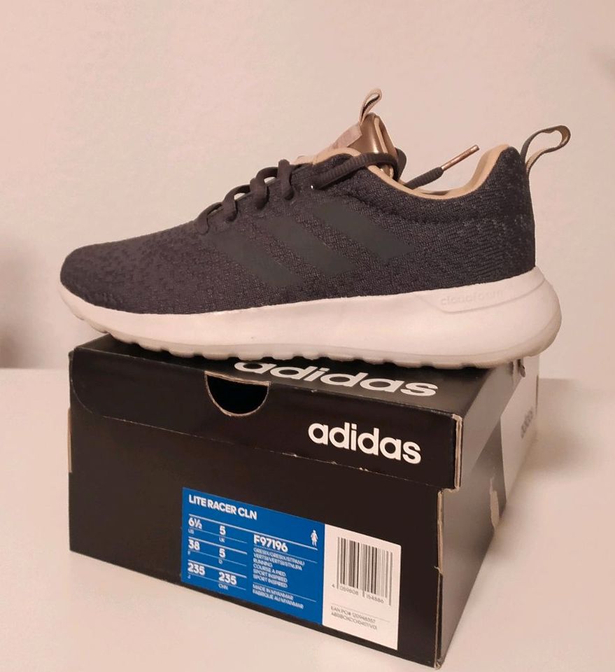 Adidas Light Racer grau/gold Gr. 38 Sneaker Laufschuh in  Nordrhein-Westfalen - Beverungen | eBay Kleinanzeigen ist jetzt  Kleinanzeigen