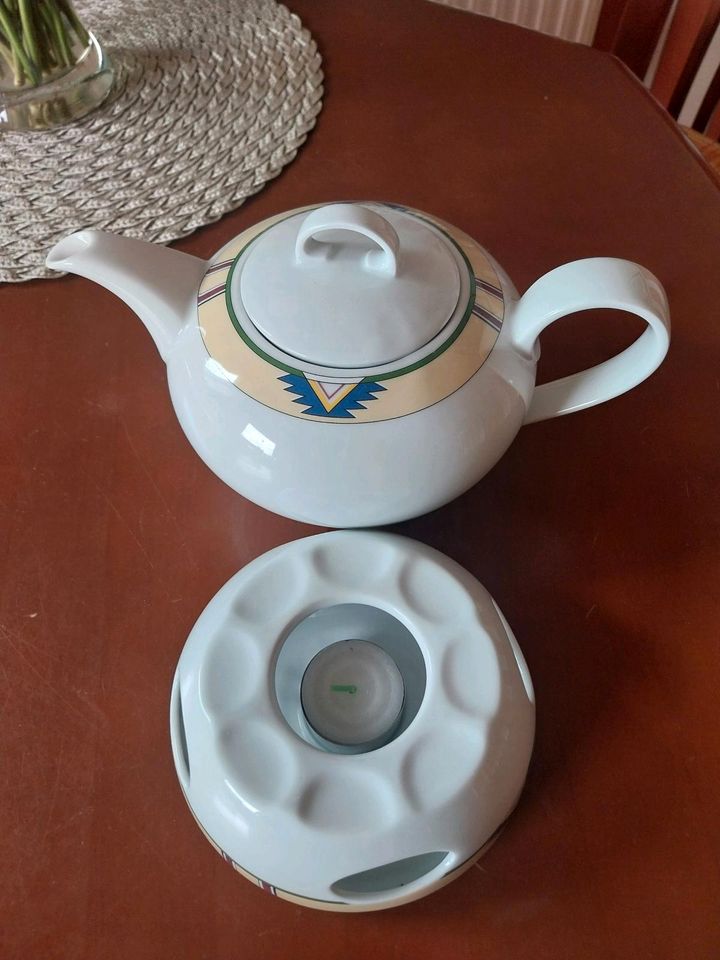 Teekanne mit Stüvchen " Collektion Carat" in Hohnstorf (Elbe)