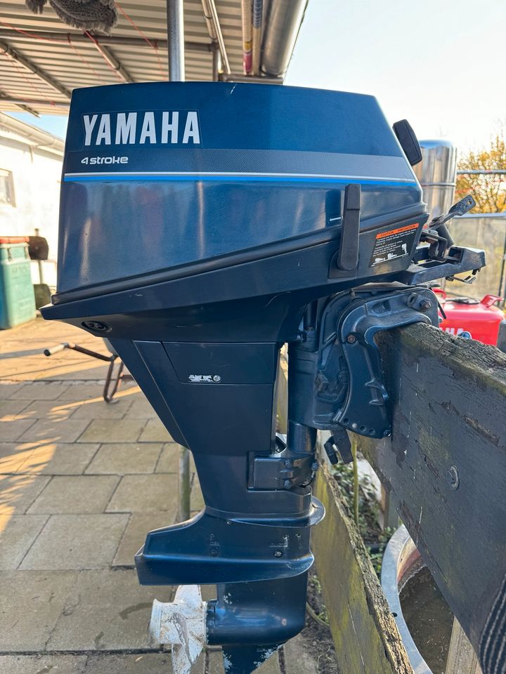 Yamaha 9,9 PS Außenbordmotor 4Takt Kurzschaft in Schwerin