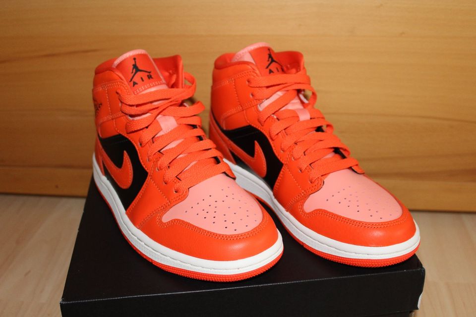 WMNS Air Jordan 1 Mid Crimson Bliss/Sail/Rush Orange, neu EU 37.5 in Hohenstein-Ernstthal