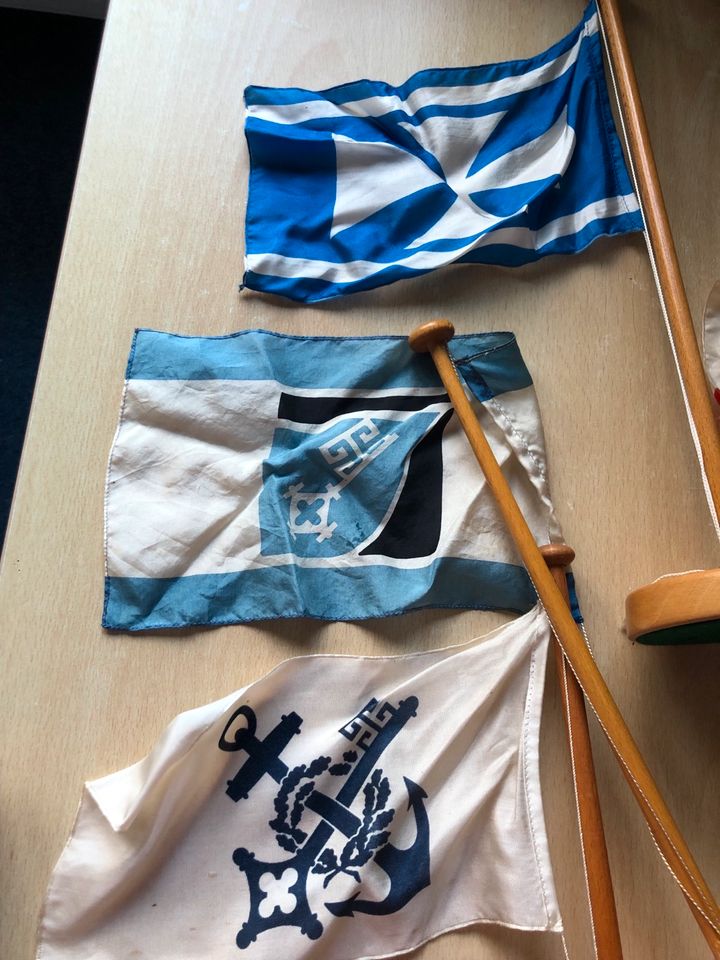 Flagge Tischfahne Holzstiel in Bad Zwischenahn