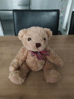 Niedlicher Teddybär wie NEU 2,50€ Nordrhein-Westfalen - Schalksmühle Vorschau