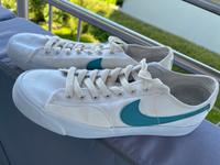 Nike Gr. 42 Bayern - Fürstenzell Vorschau