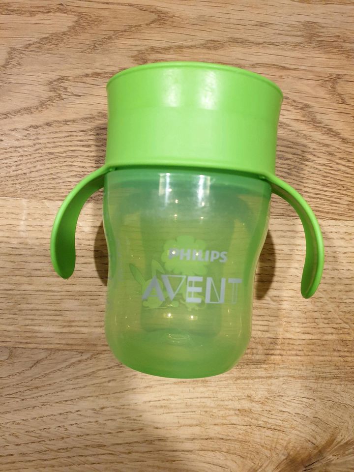 Philips Avent Trinklernflasche in Brensbach