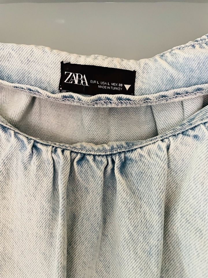 Zara Jeanskleid NEU in Lübeck