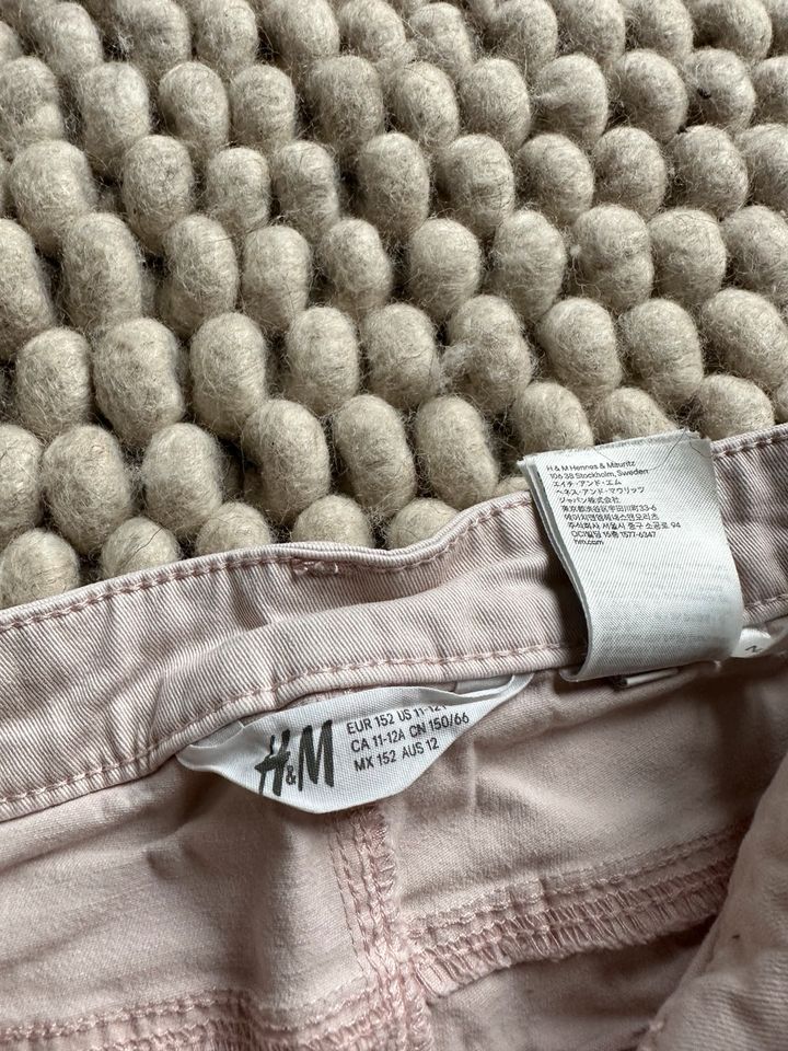❤️ H&M Shorts rosa 152 Jeans ❤️ in Eschweiler