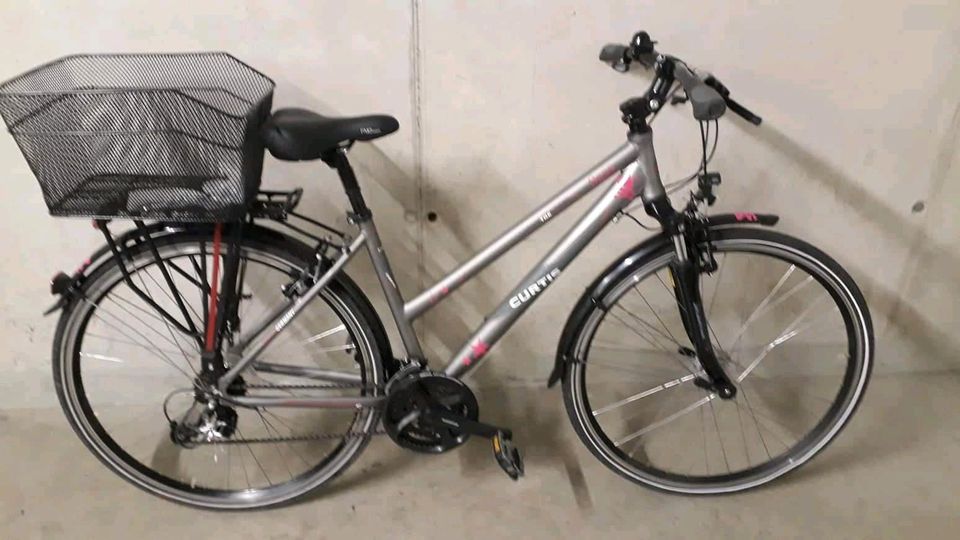 Damen  Fahrrad Victoria 29zoll 24gang wie neu in München