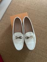 Tod‘s Tods 38 wneu Loafers Mokassins weiß Silber Traum OVP Bayern - Viereth-Trunstadt Vorschau
