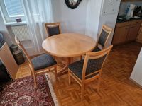 Ausziehbarer Esstisch mit vier passenden Stühlen Niedersachsen - Braunschweig Vorschau