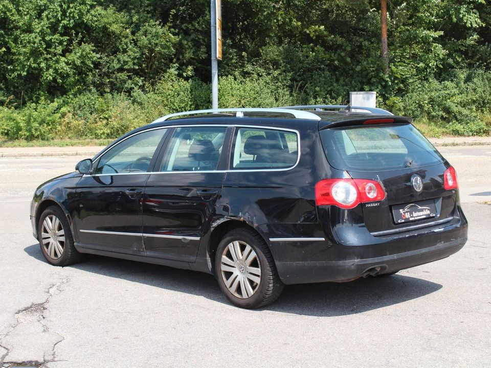 Volkswagen Passat 1.9 TDI Highline*TÜV*Klimaut.*SHZ*Tempom. in Villingen-Schwenningen