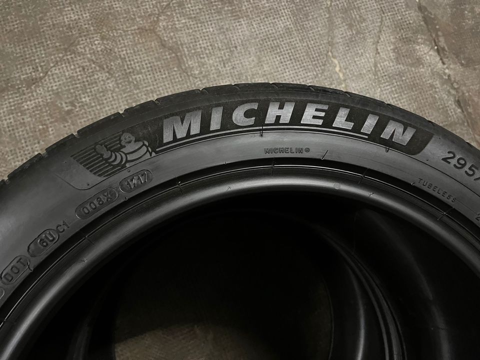 Michelin Pilot Sport 4 NO 295 40 R19 108Y 2x Neuwertig in Berlin