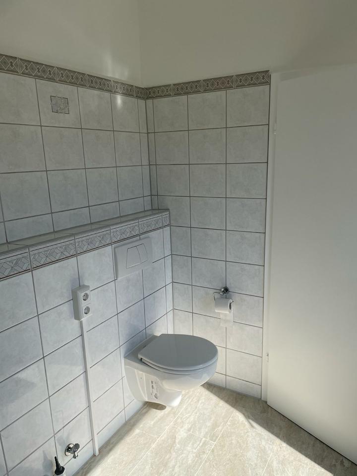 Hübsche kleine, helle, frisch renovierte 3-Zimmer-Wohnung in Aichtal