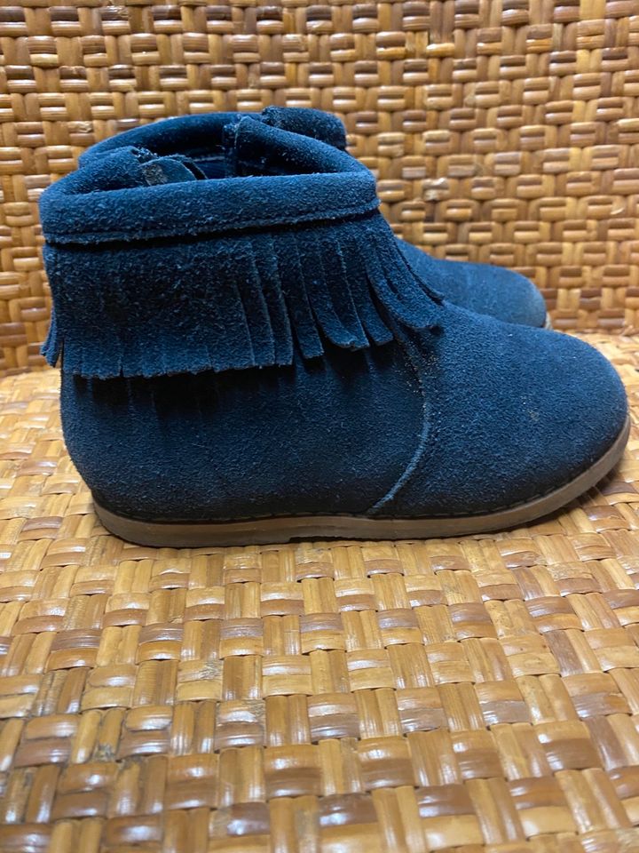 Kinderstiefel von Monoprix in der Größe 26, Stiefel für Mädchen in Berlin