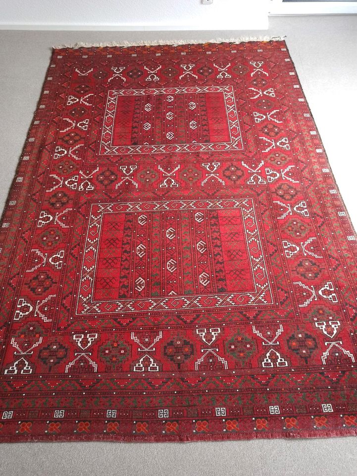 Alter Orientteppich Turkmenischer Teppich in Achern