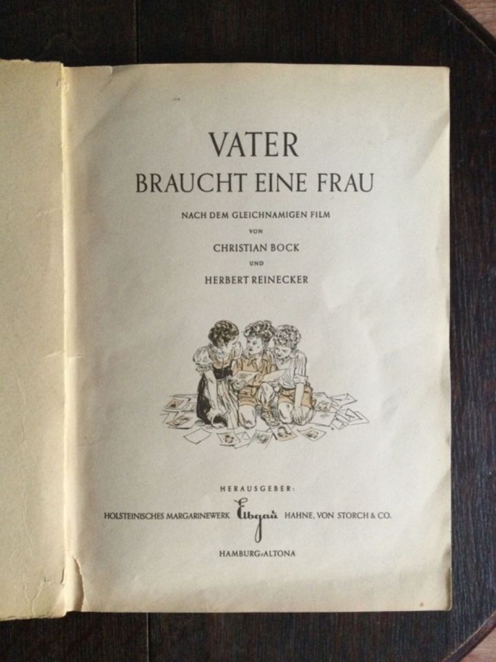 Nostalgisches Sammelalbum „Vater braucht eine Frau „ von ca. 1950 in Hamburg