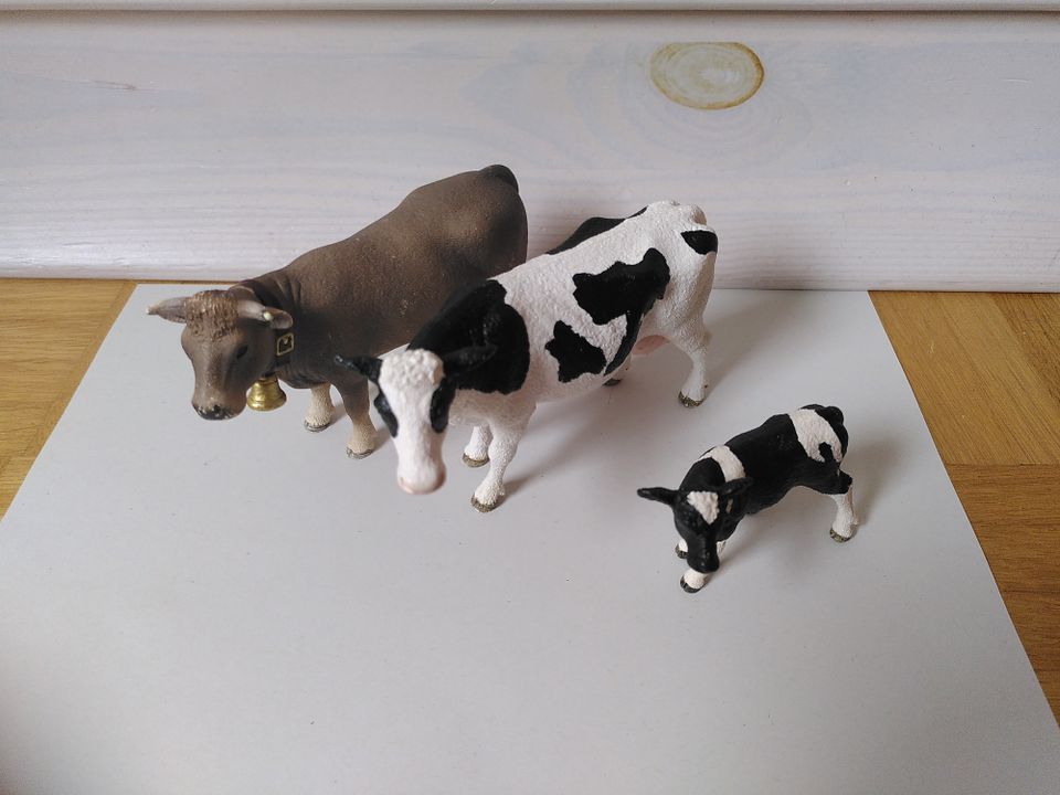 Schleich Kühe mit Kälbchen in Germering