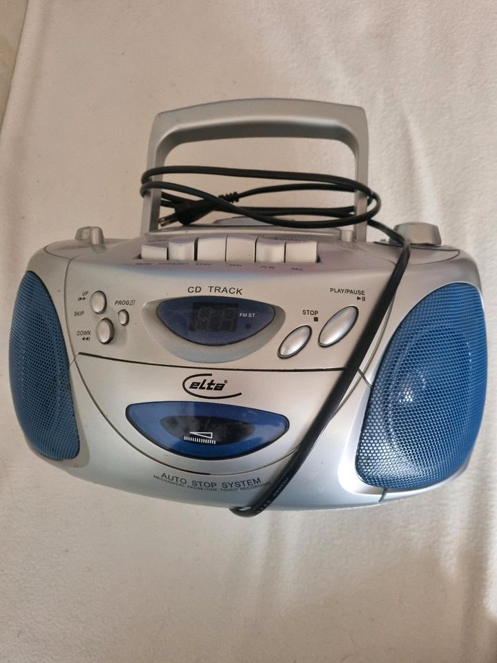 Elta Stereo Radio Cassettenrecorder und CD Player in Hamburg