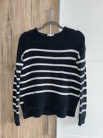 Strickpullover XS H&M Schwarz Weiß gestreift Sachsen - Schöneck Vorschau