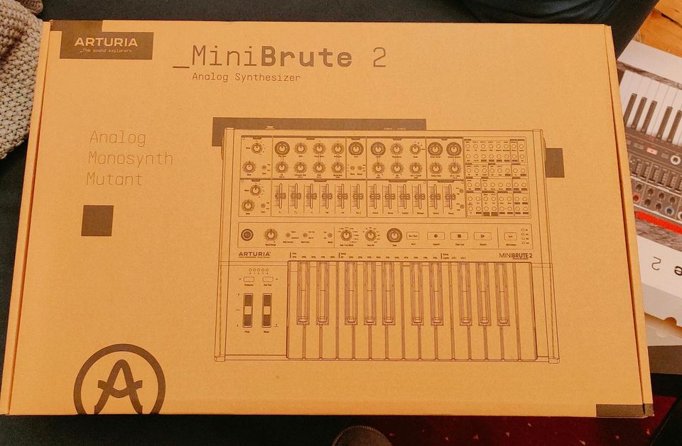 Auturia Minibrute 2 Analog Synthesizer in Hannover