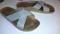 Modische Damen Sandalette Sandalen Schuhe Gr. 40 Silber Gltzer Hessen - Hanau Vorschau