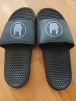 EMP Badeschuhe Hausschuhe Schlappen schwarz Hessen - Geisenheim Vorschau