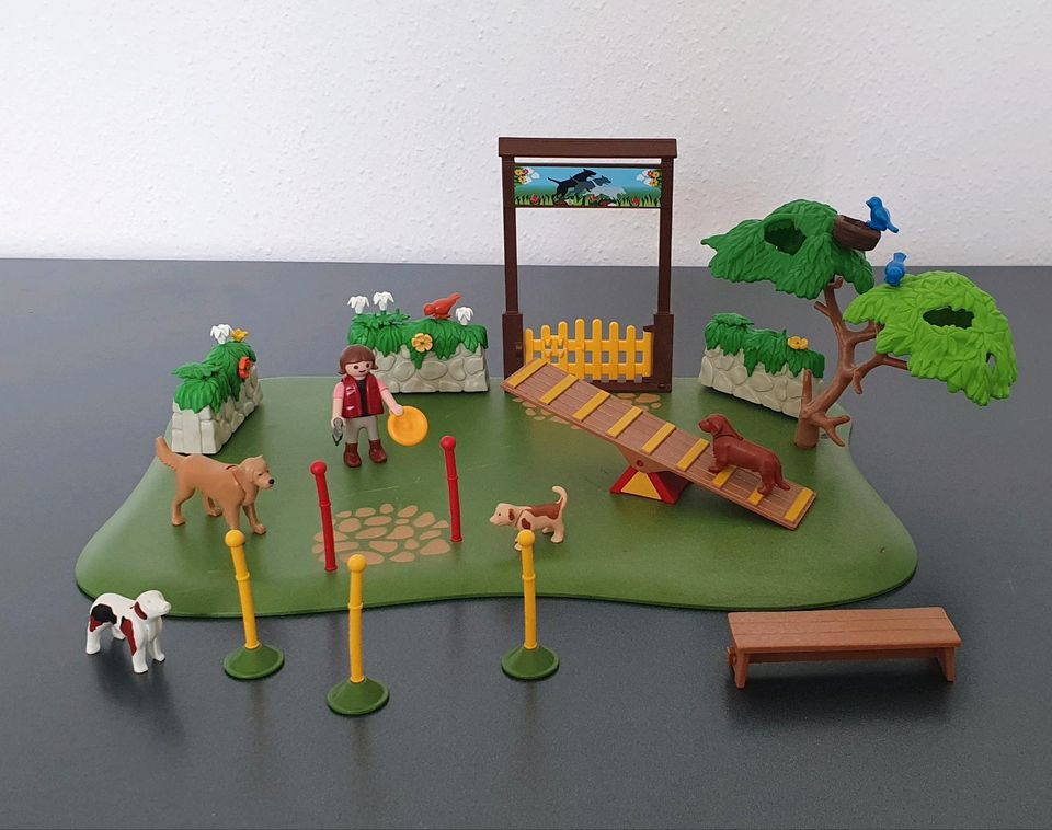 +++ Playmobil Set 6145 +++ Hundeschule +++ in Marienborn