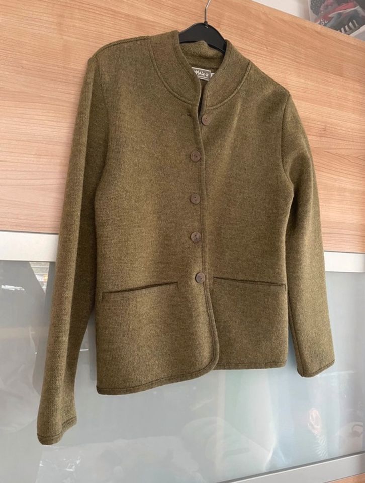 FloMax 100 % Schurwolle Blazer Janker Jacke Khaki NEU Gr. XS in Münsingen