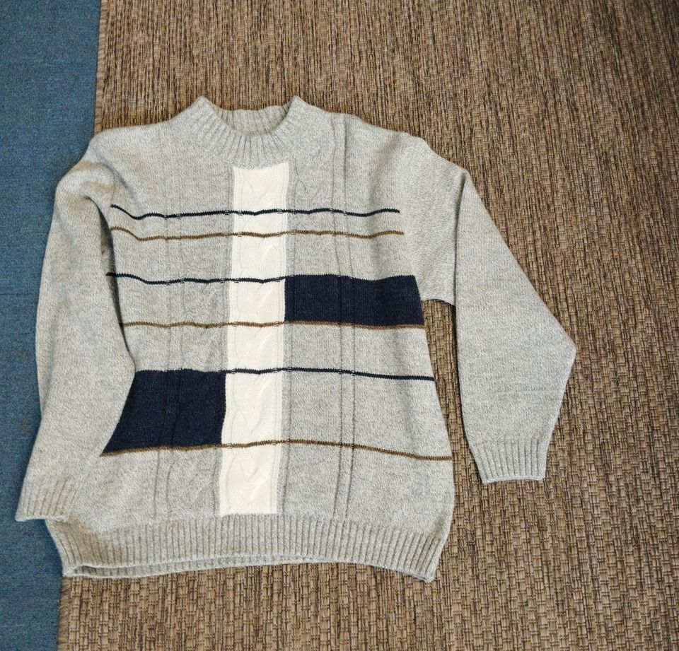 Neuer Herren Pullover, Gr. XL mit Wollanteil in Lörrach