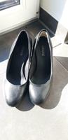 Schuhe Pumps Größe 36 Schwarz Schick selten getragen Bayern - Heroldsberg Vorschau