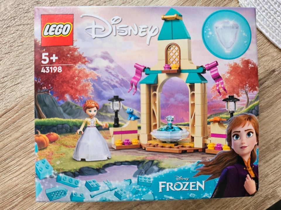 Lego Disney Frozen! Neu 43198 in Hamburg