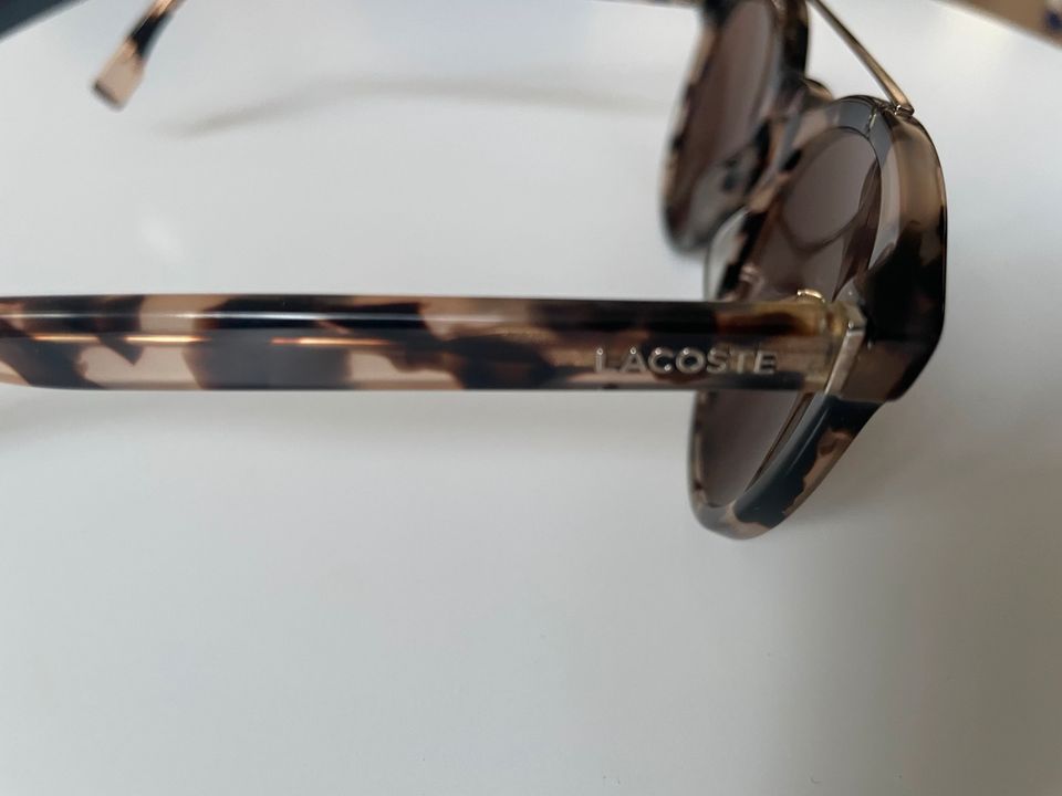 Lacoste Sonnenbrille L 821S 220 Havana in Hannover