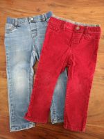 2x Jeans, H&M, Set, Cordhose, rot / hellblau, Slim Fit, Gr. 98 Baden-Württemberg - Heidelberg Vorschau