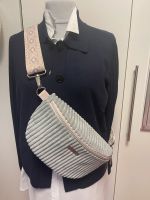 Handmade Bauchtasche/ Bodybag Geschenkidee Nordrhein-Westfalen - Hiddenhausen Vorschau